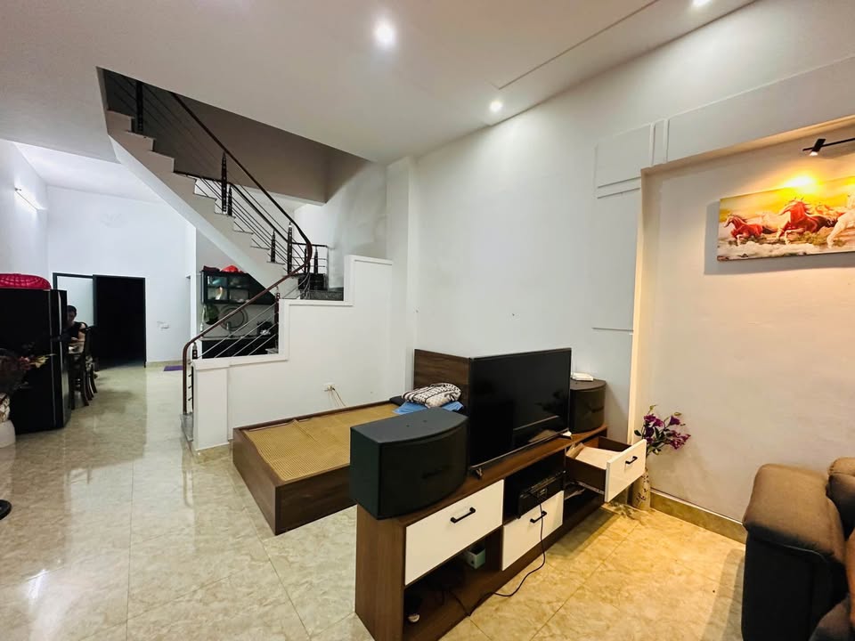 Nhà 2 tầng mặt đường Đa Phúc, quận Dương Kinh, 115m², giá 5 tỷ - Đầu tư sinh lời ngay!