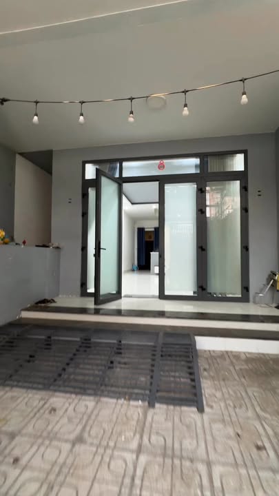 Nhà phố Hố Nai, Biên Hòa 174m² giá 5.5 tỷ - Sẵn sàng vào ở ngay!