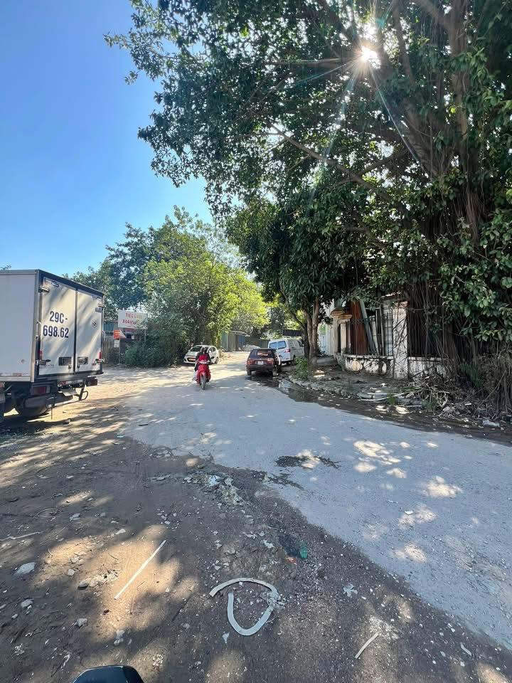 Nhà 2 tầng Lĩnh Nam, Hoàng Mai 26m² giá 1.72 tỷ - Ô tô đỗ cửa ngay!