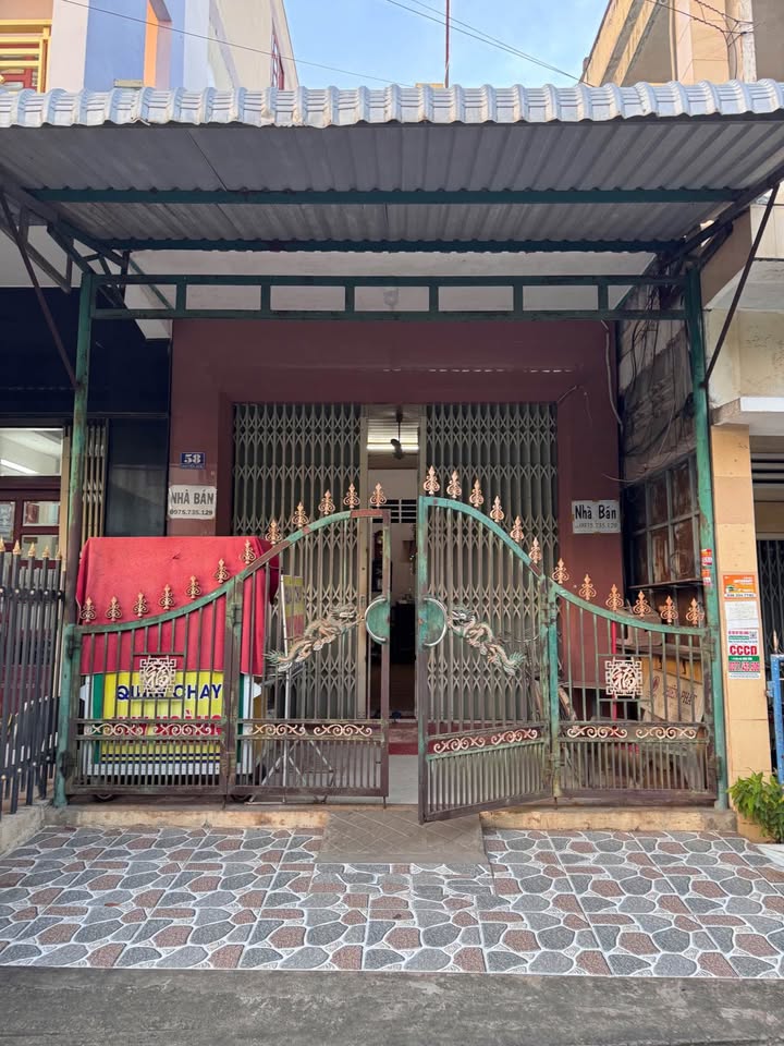 Nhà bán đường Nguyễn Huệ, Chợ Mới, An Giang 89m² - Mặt tiền kinh doanh thuận lợi