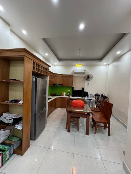 Nhà 3 tầng Trâu Quỳ - Gia Lâm 42m² giá thỏa thuận - Nội thất xịn sò, tiện ích đầy đủ!