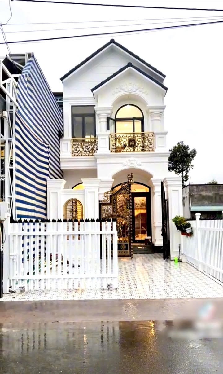 Nhà 2 tầng Xóm Gò 7, Diên Điền, 99m² giá 1.89 tỷ - Sẵn sàng vào ở!