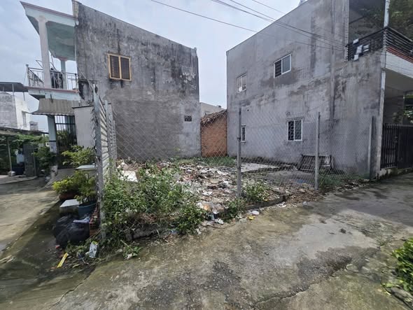 Đất Lái Thiêu 61m² giá 2 tỷ - Sổ đỏ chính chủ, đầu tư tiềm năng!