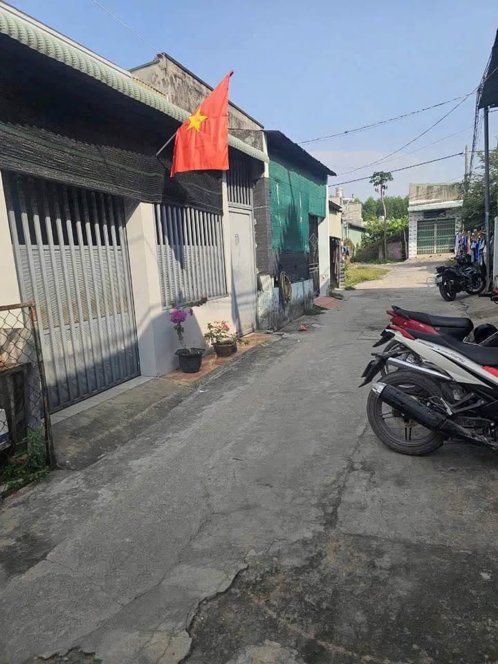 Nhà riêng sổ đỏ tại Tân Triều, Trảng Bom 82.5m² giá chỉ 1.45 tỷ - Cơ hội đầu tư tuyệt vời!