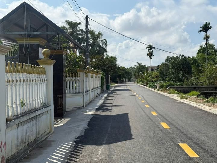 Đất nền Quảng Yên 210m² giá 800 triệu - Mặt tiền 8m, đầu tư lý tưởng!