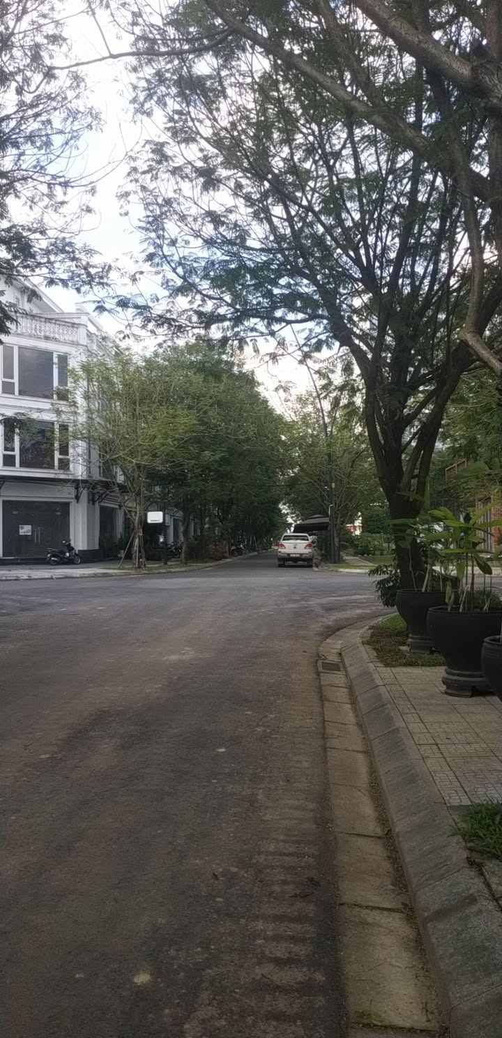 Nhà phố Thừa Thiên Huế 153m² giá 5 tỷ - Vị trí cao ráo không ngập nước!