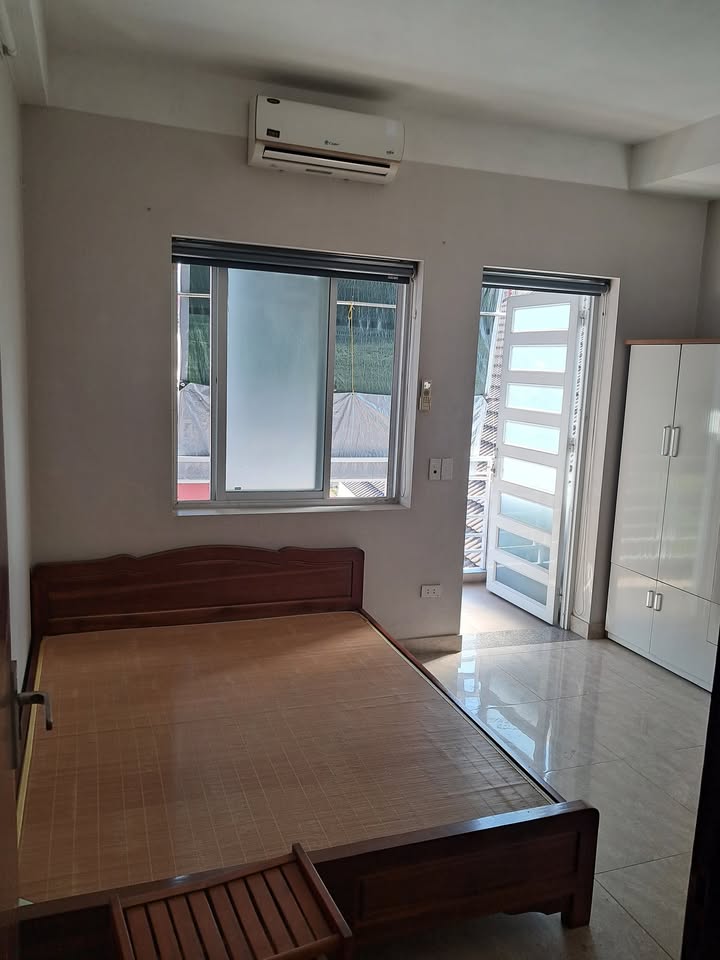 Chung cư mini Ngọc Lâm 20m² giá 3.7 triệu - Ban công riêng, máy giặt