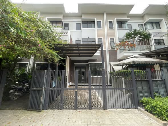 Nhà phố cao cấp Mizuki Park, Bình Hưng, Bình Chánh - 100m² giá 14 tỷ - Không gian sống lý tưởng!