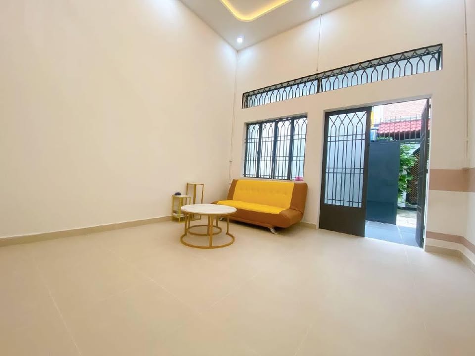 Nhà riêng 533 Phạm Văn Bạch, Tân Bình 60m² giá 5.25 tỷ - Pháp lý rõ ràng, sẵn sàng vào ở!