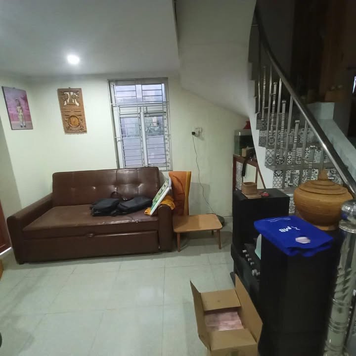 Nhà nguyên căn Chúc Sơn 45m² giá 4 triệu - Địa điểm yên tĩnh, tiện ích đầy đủ!
