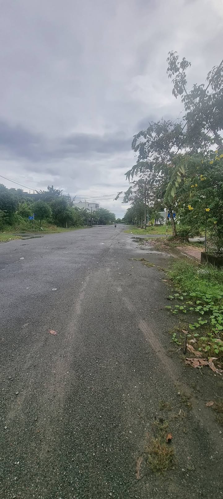 Đất nền đôi đường Phan Văn Xoàn, Tân Xuyên, 180m² - Giá chỉ 1 tỷ VND!