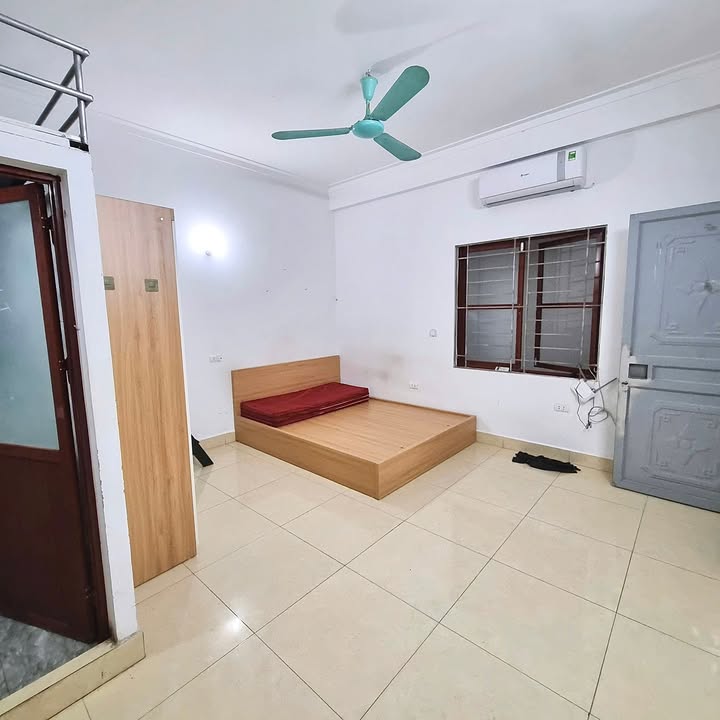 Nhà nhỏ cho thuê tại 734 Kim Giang, 3 triệu/tháng - Không chung chủ, đầy đủ nội thất!