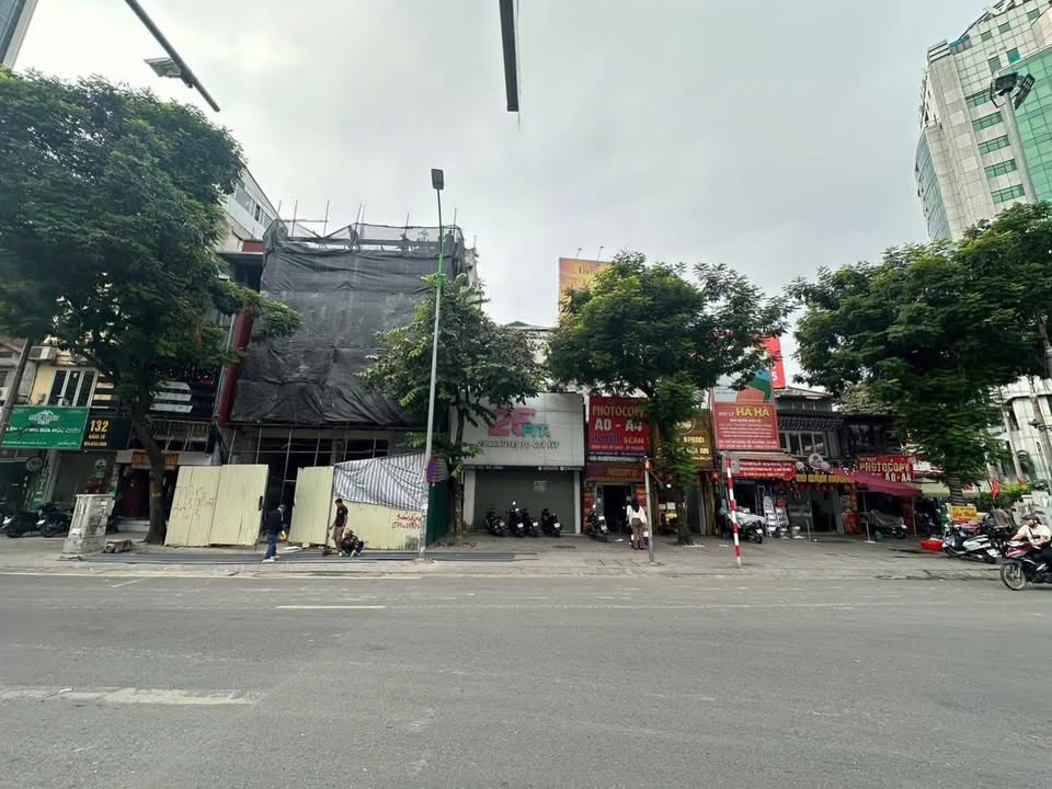 Đất vàng mặt phố Giảng Võ, quận Ba Đình, 80m², giá 60 tỷ - Đầu tư sinh lời ngay!