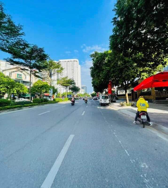 Đất mặt phố Trung Kính, Cầu Giấy, 142m² giá 50 tỷ - Đầu tư sinh lời hấp dẫn!