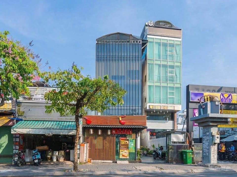 Nhà mặt tiền Trần Não, Thủ Đức 320m² giá 135 tỷ - Đầu tư sinh lời cao!