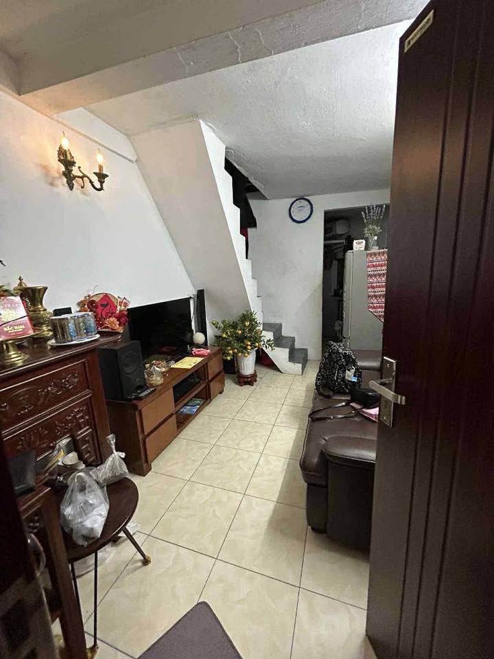 Nhà riêng ngõ Văn Hương, Đống Đa 20m² giá 4.5 tỷ - Đầu tư sinh lời ngay!