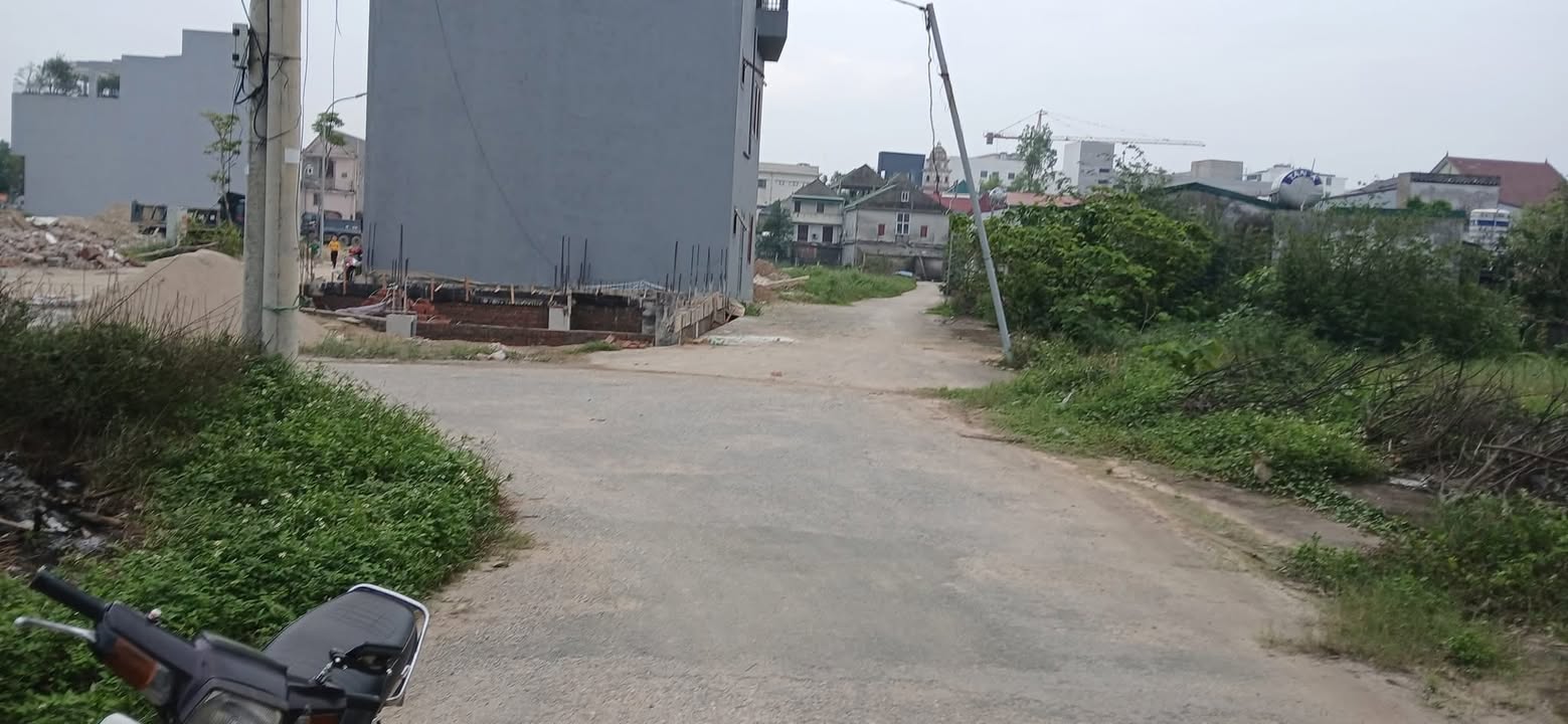 Đất Nền Nghi Phú Vinh 136m² - Vị trí đắc địa, xây biệt thự lý tưởng!