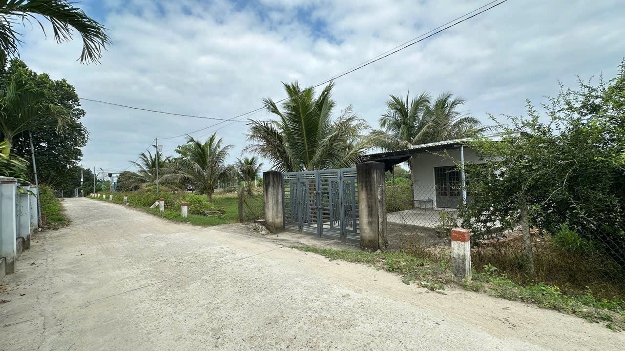 Đất vườn Diên Lâm 1000m² giá 1.5 tỷ - Cơ hội đầu tư tuyệt vời!