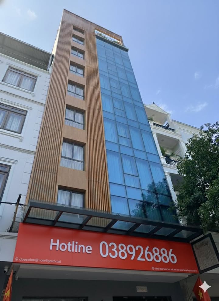 Khách sạn Mini 10 tầng Phương Mai 60m² giá 25 tỷ - Dòng tiền ổn định 120 triệu!