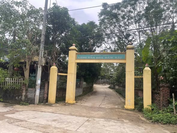 Đất nền Nhuận Trạch Lương Sơn 200m² - Giá thương lượng chính chủ, đầu tư tiềm năng!