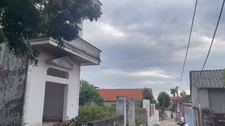 Nhà 3 tầng thôn Phú Hạ, Sóc Sơn, 147m² giá 3 tỷ - Sắp hoàn thiện, vào ở ngay!