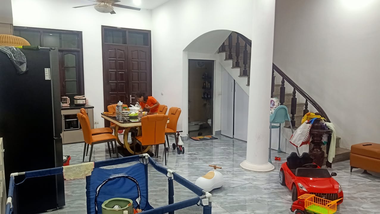 Bán gấp nhà phố lô góc Thôn Cầu Thăng Long 68.4m² giá 3 tỷ - Đầu tư sinh lời ngay!