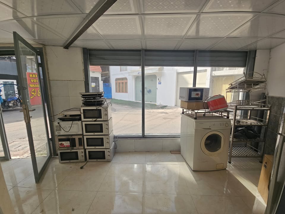 Cho thuê FrontHouse Nguyễn Trung Trực, Quận Bình Thạnh 24m² - Kinh doanh ngay lập tức!