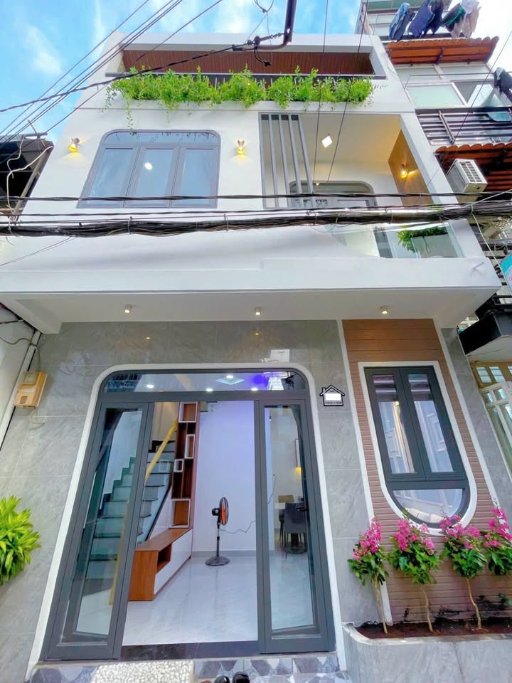 Nhà cho thuê hxh đường Nơ Trang Long, Bình Thạnh 30m² - Full nội thất, sẵn sàng ở ngay!