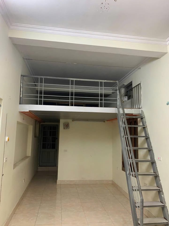 Căn hộ tầng 3 ngõ 42 Trần Cung, Cầu Giấy 75m² - Chính chủ bán gấp!