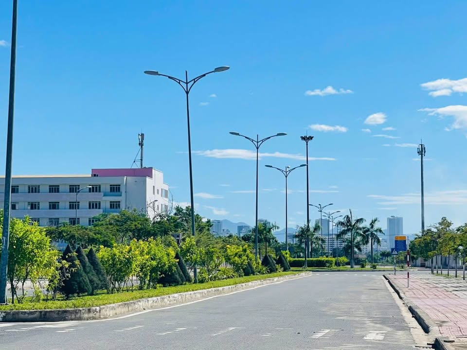 Đất liền kề Làng Đại Học Nha Trang 147m² giá 7.665 tỷ - Pháp lý rõ ràng!