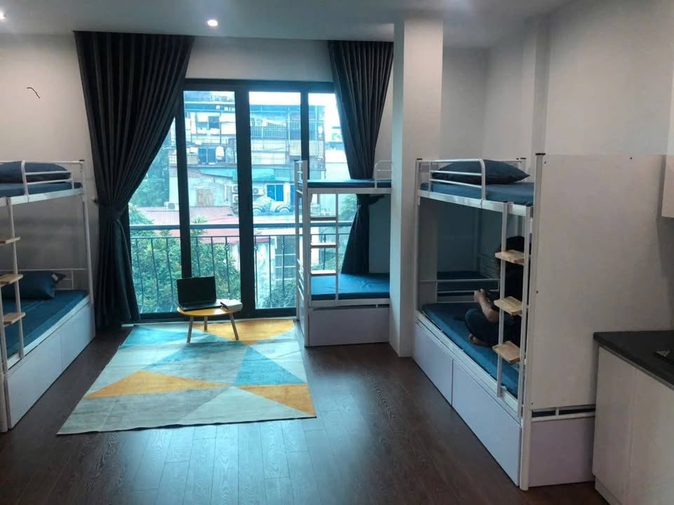 Homestay cho thuê tại ngõ Nguyễn Chí Thanh, Đống Đa, 65m² - Khách ổn định 90%!