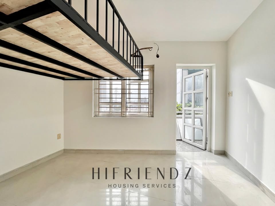 Phòng cho thuê tại Bình Long, Quận Tân Phú - Ban công thoáng mát, chỉ 5 phút đến Aeon Mall!