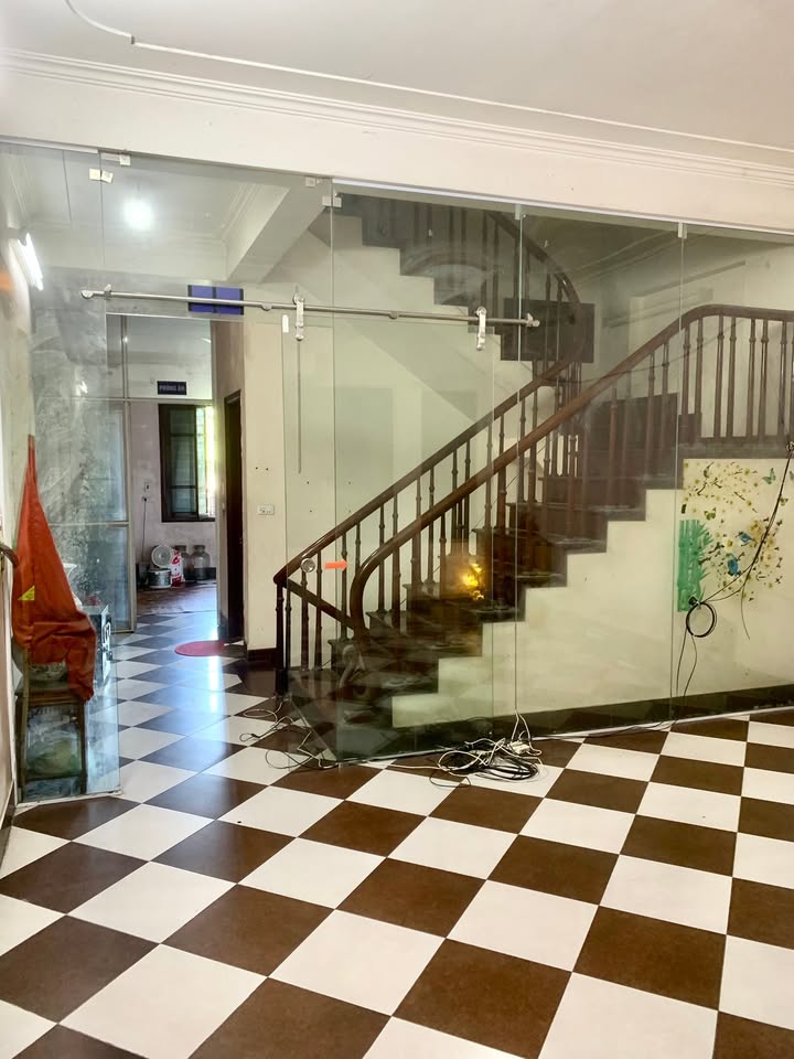 Nhà liền kề Văn Quán 55m² giá 20 triệu - Đáng sống ngay!