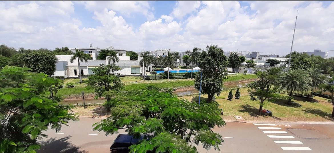 Townhouse Rosita Khang Điền, Q9, 132m² giá 8.6 tỷ - Sổ hồng chính chủ, bớt lộc!