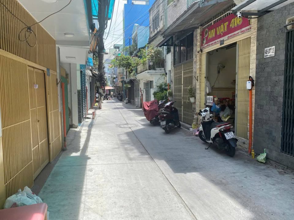 Nhà riêng đường Nguyễn Đình Chiểu, quận 3 - 64m² giá 16.8 tỷ - Vị trí đắc địa, sẵn sàng ở ngay!