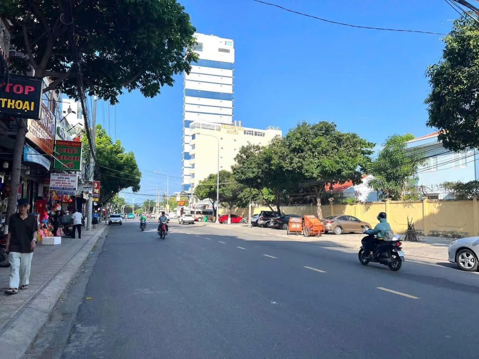 Đất mặt tiền Dã Tượng Nha Trang 125m² giá chỉ 20 tỷ - Cách biển 500m!