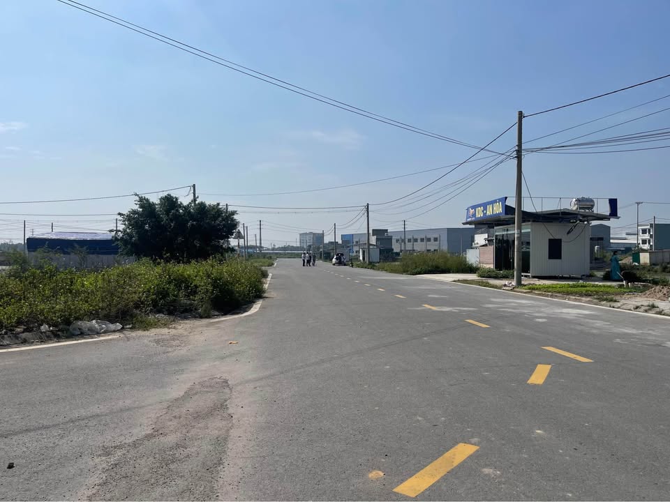 Đất mặt chợ đầu mối Ninh Tiến 95m² - Giá thương lượng hấp dẫn!