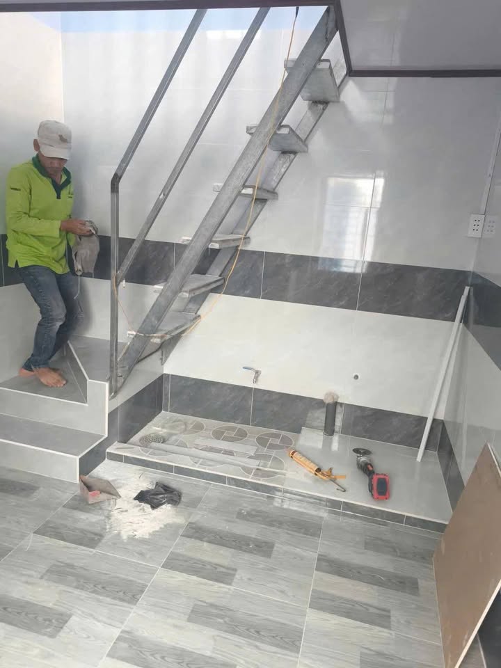 Nhà phố Tạ Quang Bửu, Quận 8, 35m² - Nhà góc 2 mặt tiền mới xây!