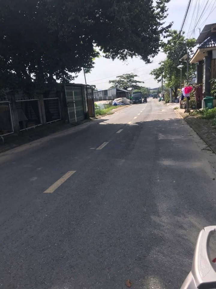 Đất nông nghiệp 1350m² mặt tiền đường Đông Thạnh 4, giá chỉ 13.5 tỷ - Đầu tư sinh lời ngay!