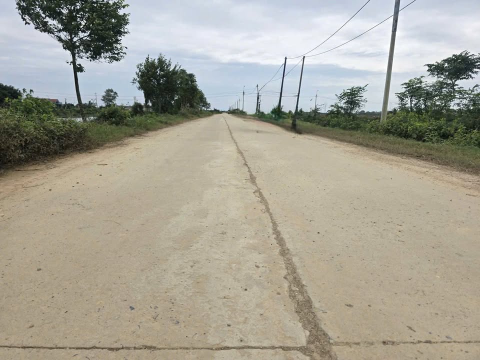 Đất liền kề tại xã Nga Tân, Kim Sơn, Ninh Bình 100m² - Giá đầu tư hấp dẫn!