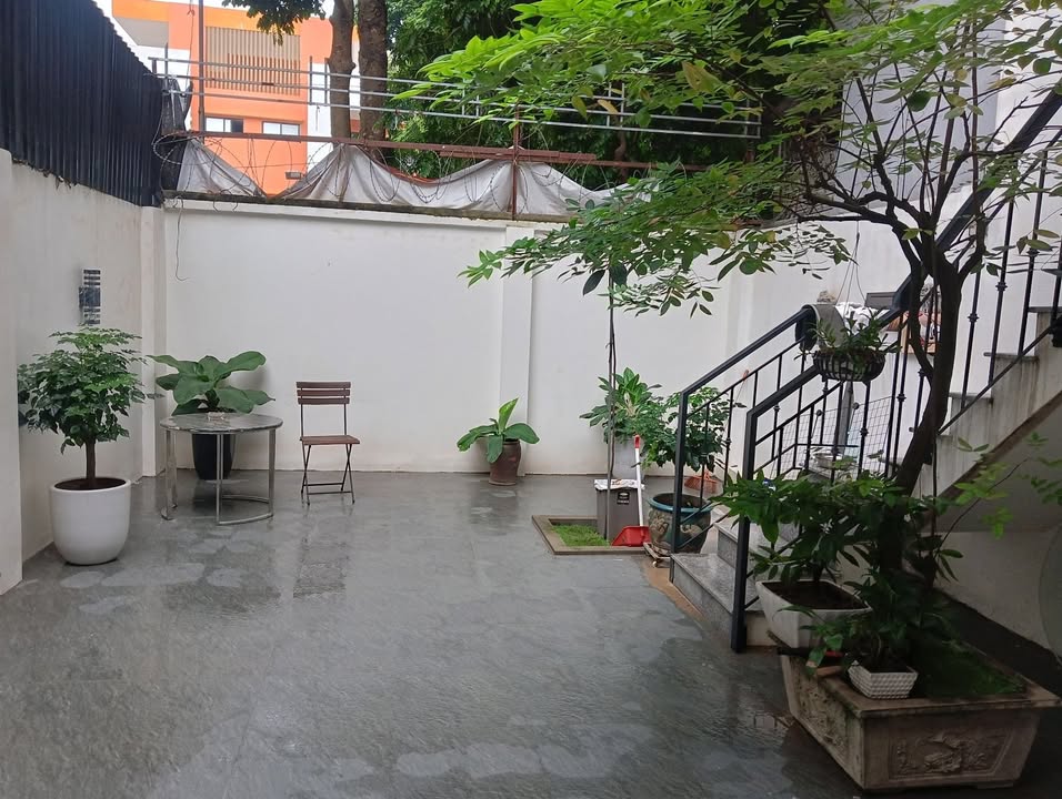 Nhà riêng Đức Giang 105m² giá 17.8 tỷ - Sẵn sàng vào ở ngay!