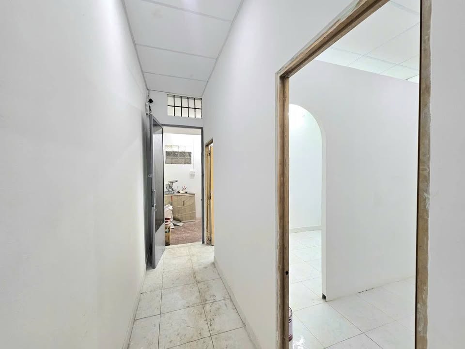 Căn hộ cho thuê 2 phòng ngủ Hương Lộ 2, quận Bình Tân - Giá chỉ 4.8 triệu/tháng!