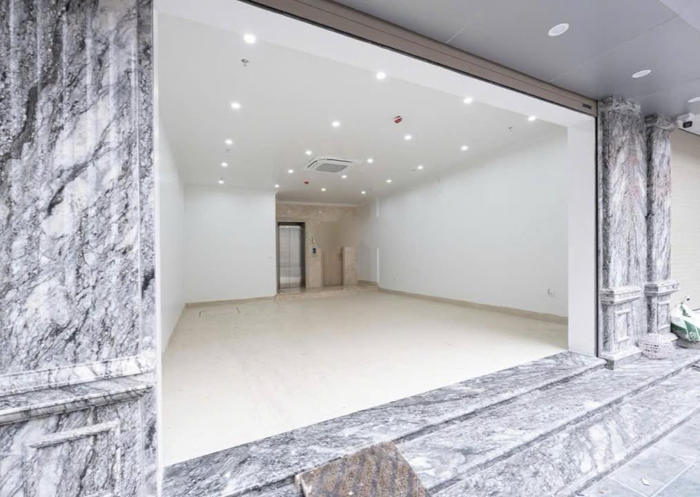 Nhà cho thuê ngõ 7 Minh Khai, Hai Bà Trưng 60m² giá 30 triệu - Thiết kế hiện đại, nhận nhà ngay!