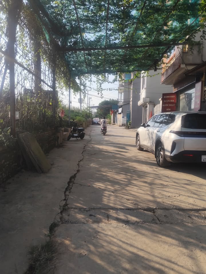 Nhà Võng La Đông Anh 36m² giá 3 tỷ - Ô tô tránh, gần trường học!