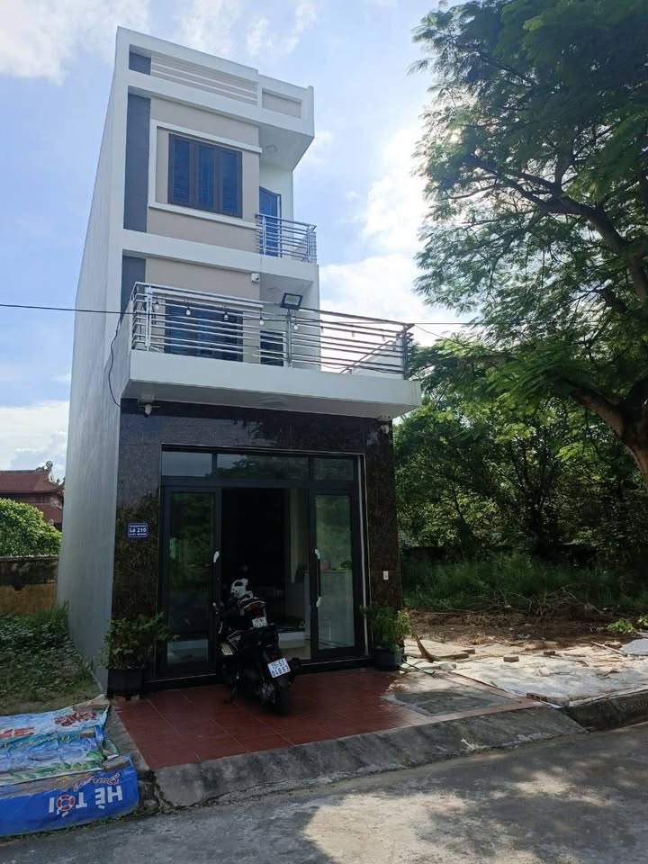 Nhà 3 tầng mới xây tại Hùng Vương, Hải Phòng 60m² giá 3.25 tỷ - Đối diện khu Him Lam!