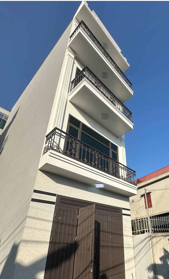 Nhà 4 tầng độc lập tại An Đồng, Hải Phòng 42m² giá 3.5 tỷ - Đỗ ô tô cửa nhà!