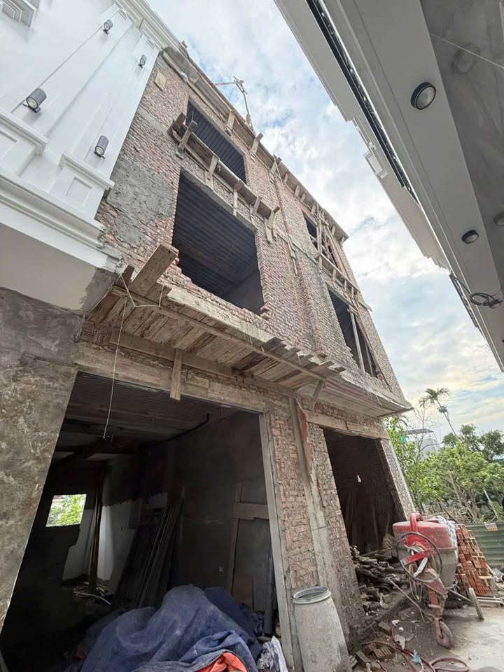 Nhà 3 tầng Hồng Thái, An Dương 46m² giá 2.05 tỷ - Thiết kế hiện đại, ô tô đỗ cửa!