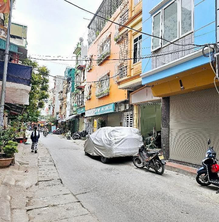 Nhà 5 tầng mặt tiền 4m đường Trương Định Tân Mai 45m² chỉ 11 tỷ - Đầu tư sinh lời