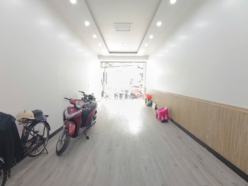 Cho thuê mặt bằng kinh doanh Tầng 1 phố Tô Hiệu 90m² - Giá chỉ 16 triệu/tháng!