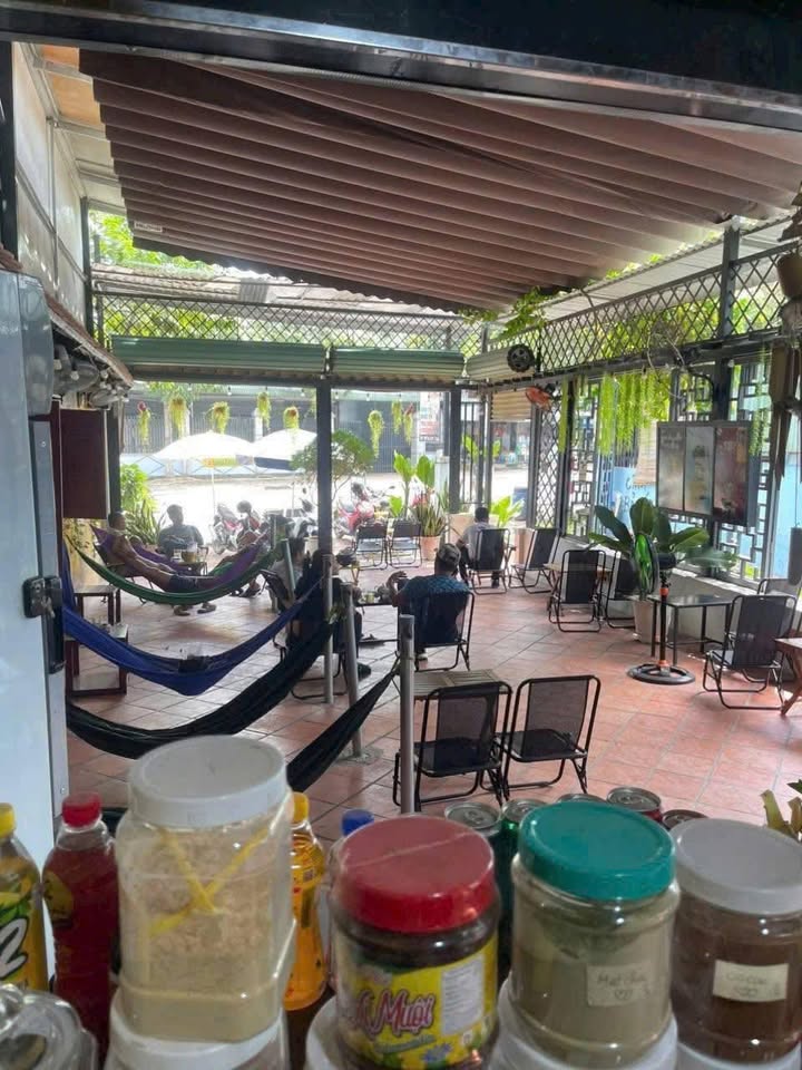 Mặt bằng quán cafe Tân Bình, Dĩ An - Giá thuê chỉ 6 triệu/tháng!